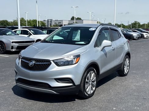 Used 2020 Buick Encore Preferred w/ Safety Package FWD image 7