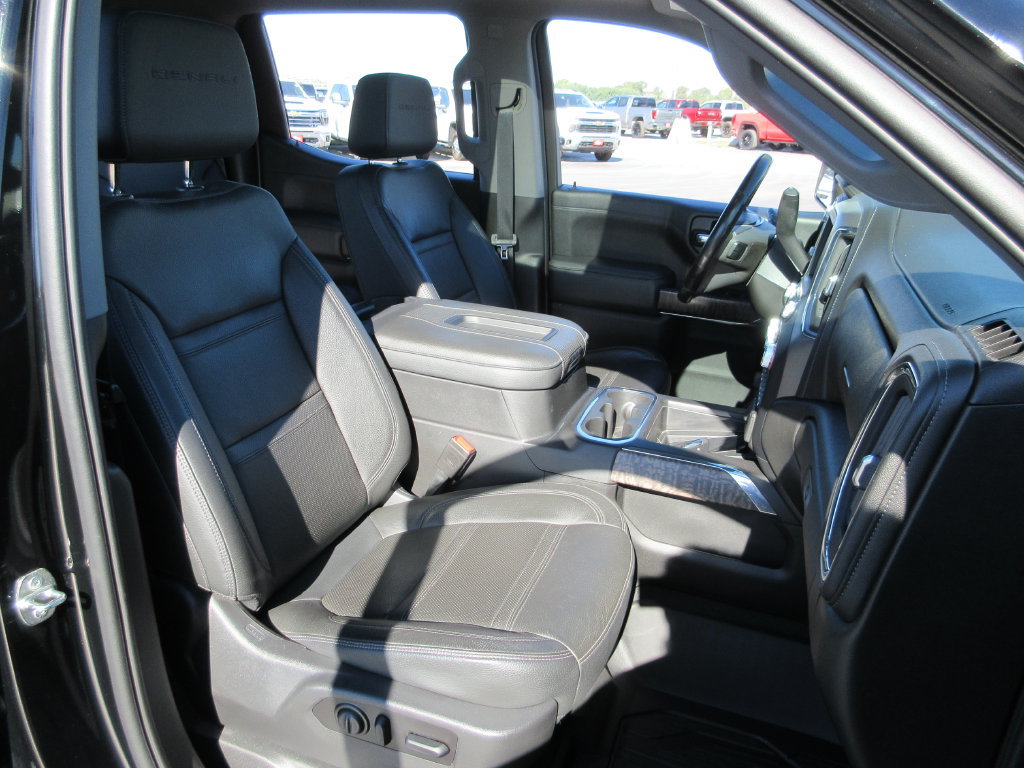 Certified 2021 GMC Sierra 1500 Denali w/ Denali Ultimate Package AWD/4WD image 24