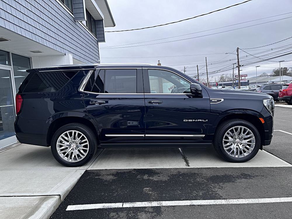 Used 2024 GMC Yukon Denali AWD/4WD image 33