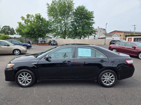 Used 2011 Toyota Camry Hybrid w/ Upgrade Pkg FWD image 9
