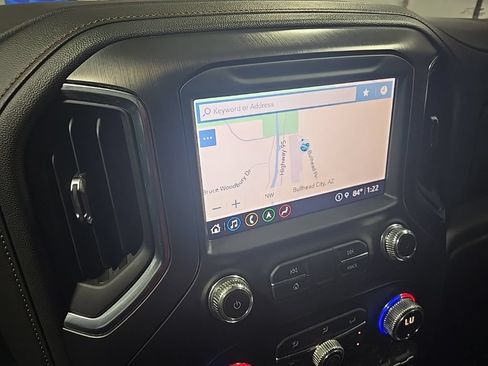 Used 2022 GMC Sierra 2500 AT4 w/ AT4 Preferred Package AWD/4WD image 32