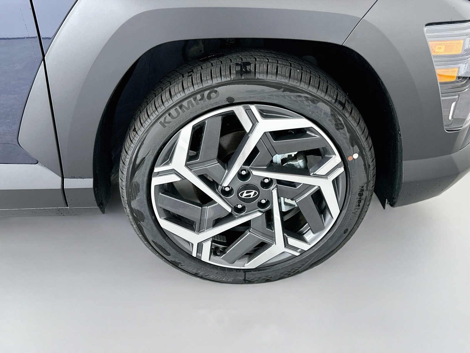 New 2026 Hyundai Kona SEL Premium FWD image 32