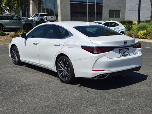 Used 2025 Lexus ES 350 w/ Premium Package FWD image 7