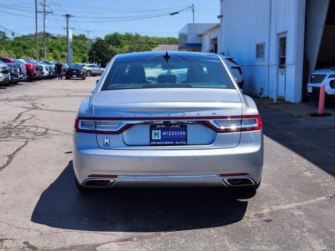 Used 2020 Lincoln Continental Reserve AWD/4WD image 4