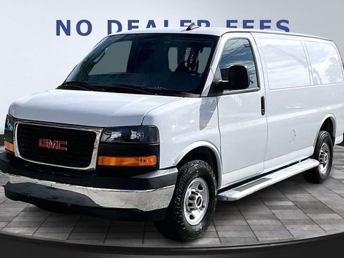 Used 2024 GMC Savana 2500 w/ Driver Convenience Package image 1