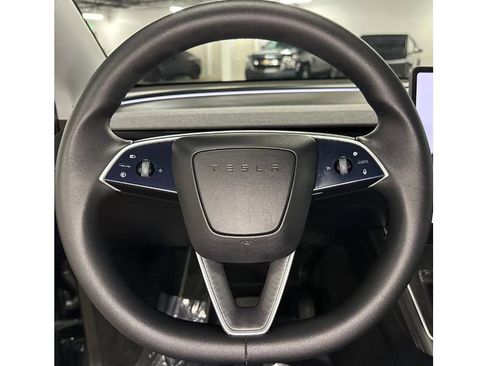 Used 2026 Tesla Model Y Long Range image 24