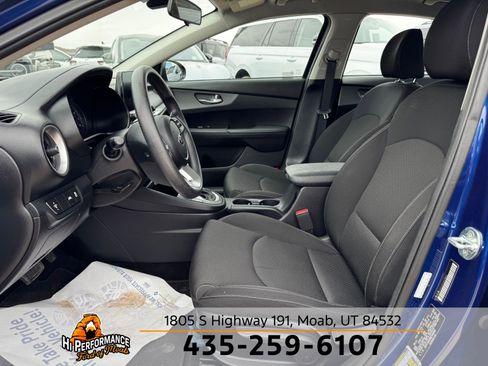 Used 2021 Kia Forte LXS FWD image 17