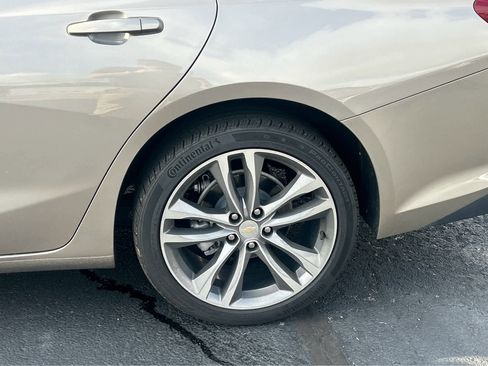 Used 2024 Chevrolet Malibu LT image 41