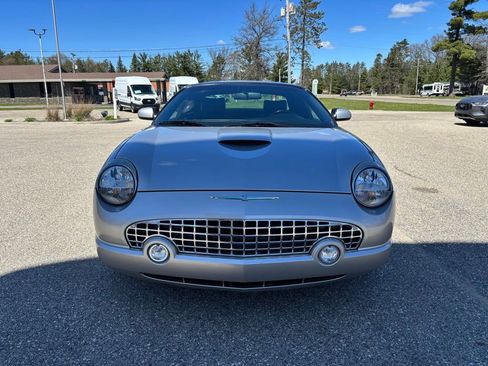 Used 2004 Ford Thunderbird RWD image 8