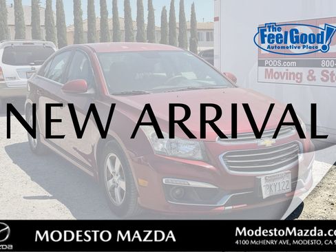 Used 2016 Chevrolet Cruze LT FWD image 1