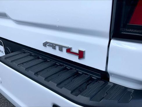 Used 2026 GMC Sierra 2500 AT4 w/ AT4 Premium Plus Package AWD/4WD image 10