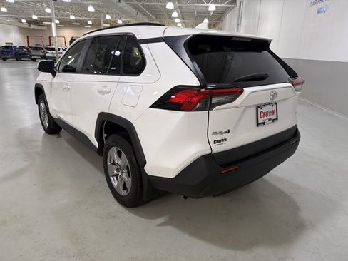 Used 2024 Toyota RAV4 XLE w/ Convenience Package FWD image 6