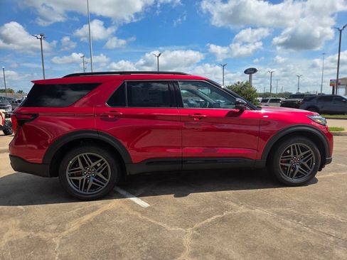 New 2026 Ford Explorer ST-Line RWD image 11