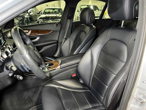 Certified 2018 Mercedes-Benz C 300 4MATIC Sedan image 25