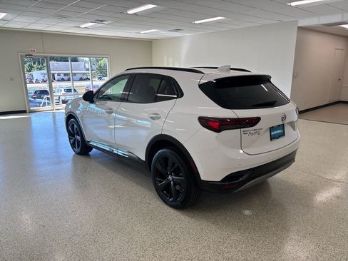 Used 2023 Buick Envision Essence w/ Technology Package I image 11