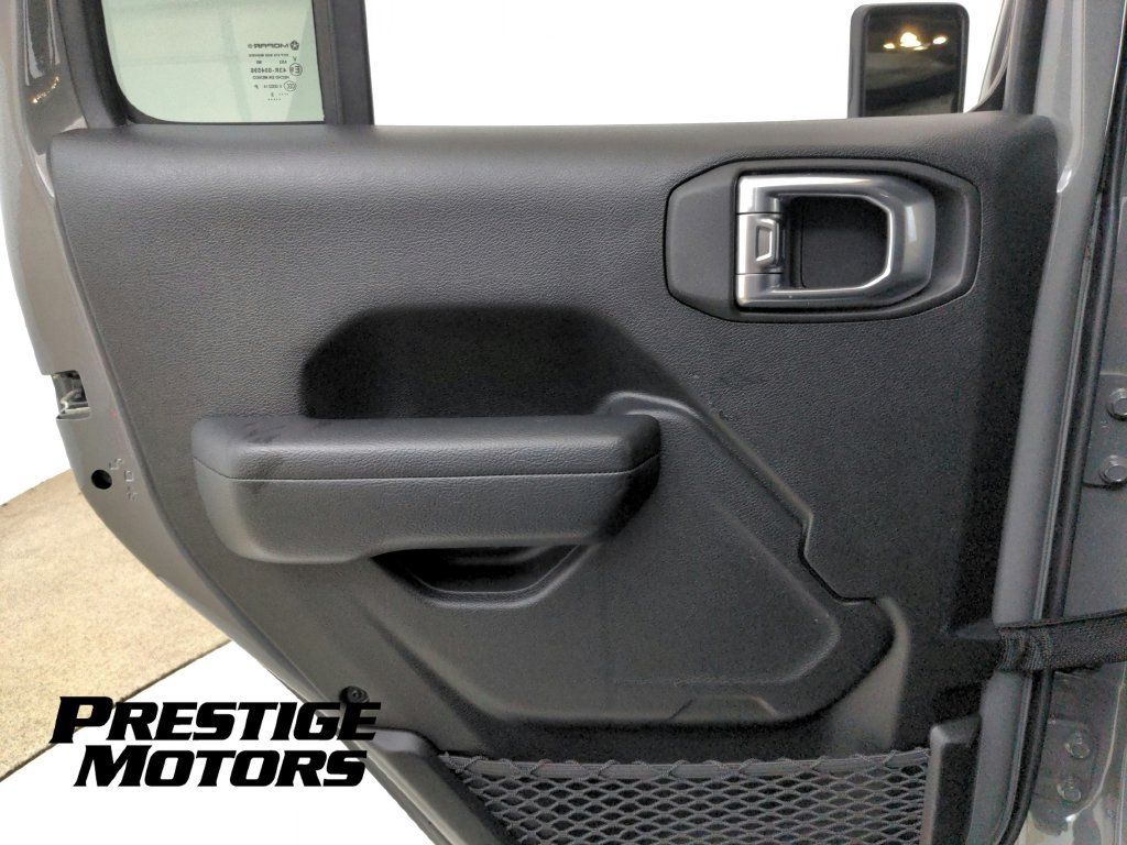 Used 2023 Jeep Wrangler Unlimited w/ Cold Weather Group AWD/4WD image 24