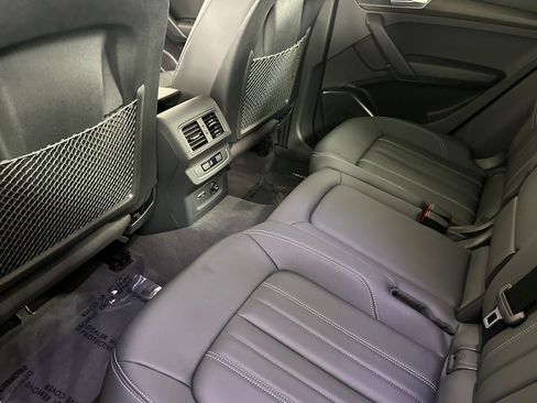 Used 2023 Audi Q5 2.0T Premium AWD/4WD image 11