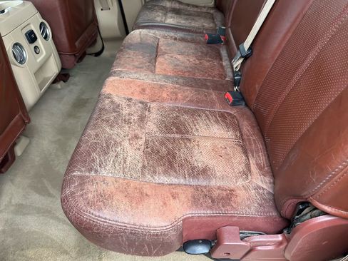 Used 2012 Ford F250 King Ranch w/ King Ranch w/Chrome Pkg image 29