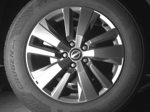 Used 2025 Nissan Pathfinder SV AWD/4WD image 15