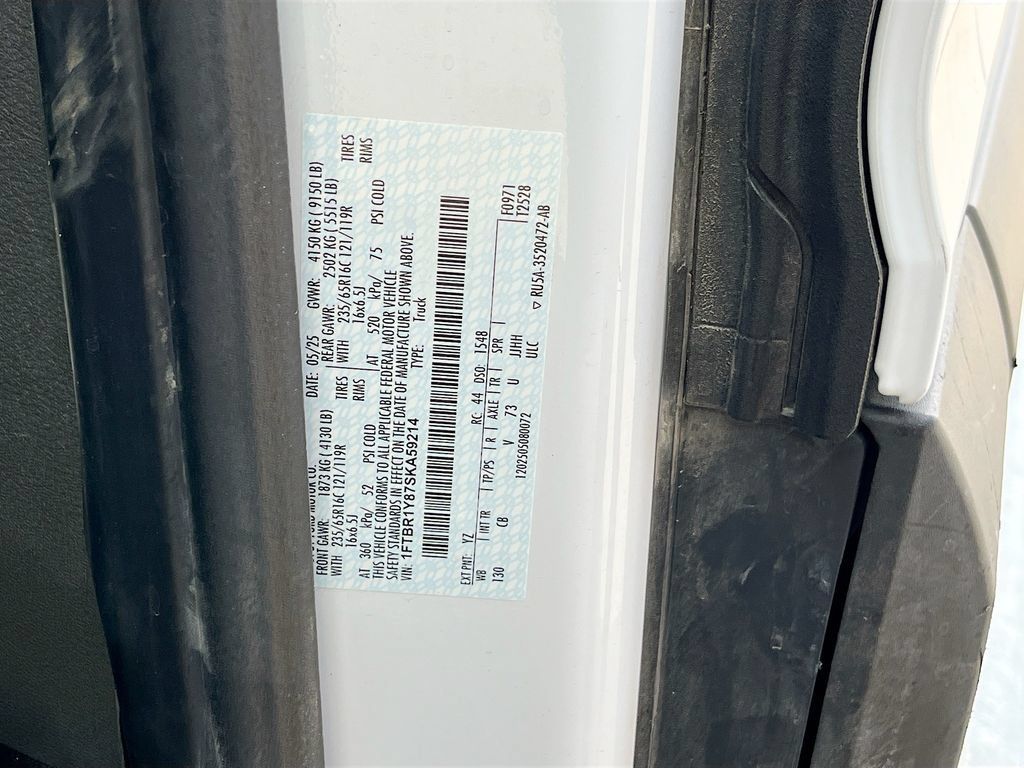 Used 2025 Ford Transit 250 Low Roof w/ Exterior Upgrade Package RWD image 29