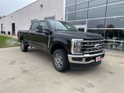 New 2026 Ford F250 Lariat w/ FX4 Off-Road Package
