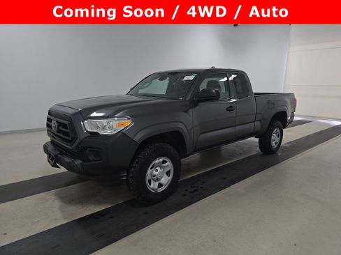 Used 2023 Toyota Tacoma SR image 1