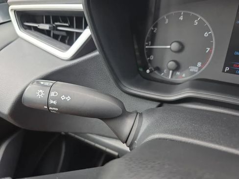Used 2023 Toyota Corolla LE FWD image 19