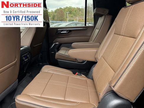 New 2026 Chevrolet Suburban High Country w/ LPO, Chrome Package image 13