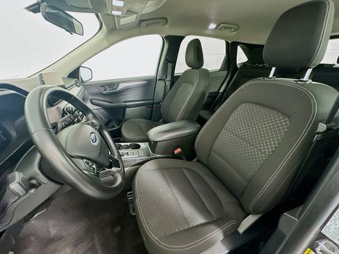 Used 2024 Ford Escape Active image 13