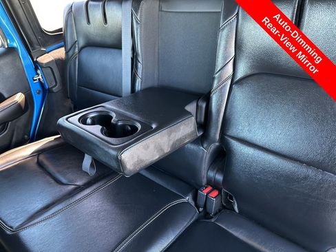 Used 2024 Jeep Wrangler Unlimited Sahara w/ Technology Group image 23