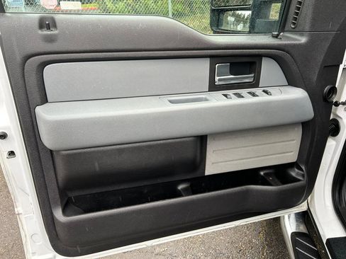 Used 2012 Ford F150 XLT w/ XTR Pkg image 11