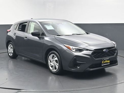 Used 2024 Subaru Impreza 2.0i AWD/4WD image 3