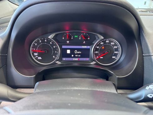 Certified 2022 GMC Terrain SLE w/ Driver Convenience Package image 15