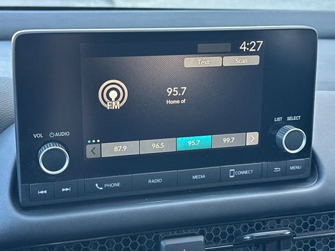 Used 2024 Honda HR-V LX image 22