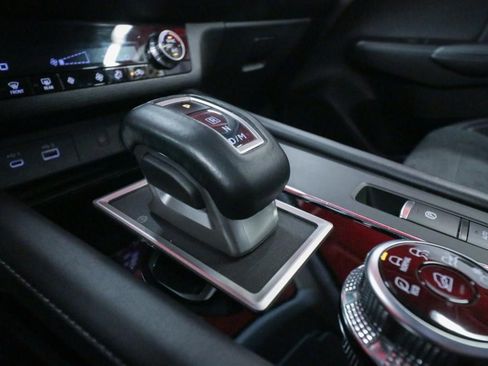 Used 2024 Mitsubishi Outlander SE image 20