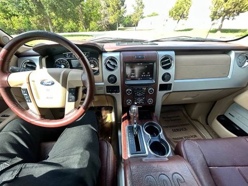 Used 2014 Ford F150 King Ranch w/ King Ranch Luxury Package RWD image 15