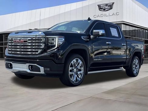 Used 2025 GMC Sierra 1500 Denali AWD/4WD image 5