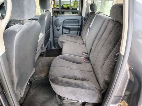 Used 2004 Dodge Ram 1500 Truck 4x4 Quad Cab image 17