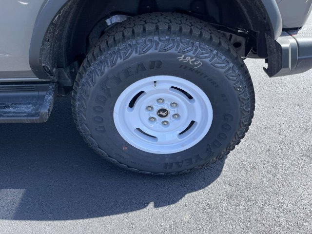 New 2026 Ford Bronco Heritage Edition AWD/4WD image 10