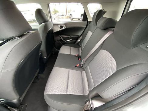 Used 2024 Kia Soul LX w/ Option Group 015 image 21