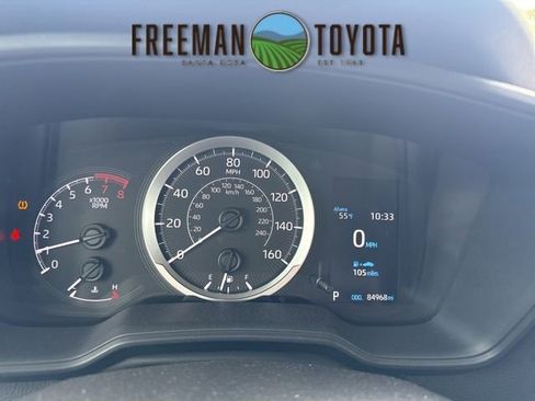 Used 2020 Toyota Corolla LE image 8