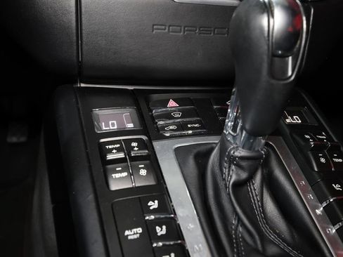 Used 2018 Porsche Macan GTS AWD/4WD image 21