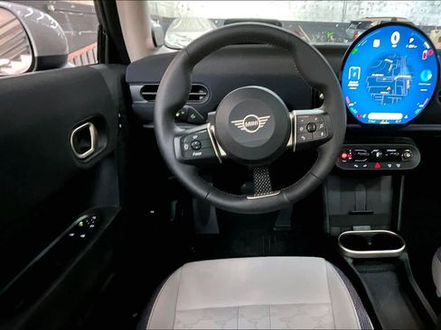 Used 2025 MINI Cooper S image 8