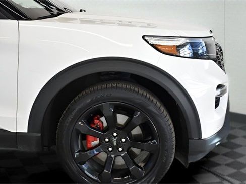 Used 2023 Ford Explorer ST w/ Equipment Group 401A image 13