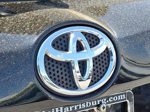 Used 2018 Toyota RAV4 Adventure w/ Plus Extra Value Package AWD/4WD image 29
