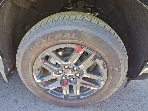 Used 2025 Chevrolet Silverado 1500 RST w/ All Star Edition Plus RWD image 2