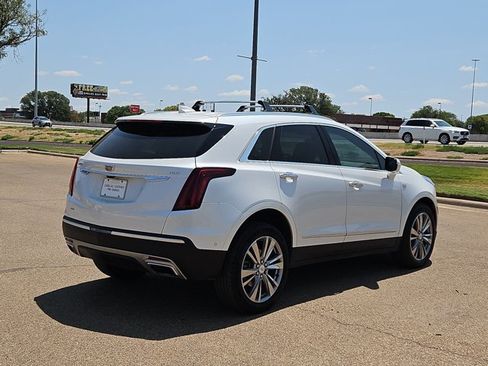 Used 2023 Cadillac XT5 Premium Luxury w/ Platinum Package AWD/4WD image 5