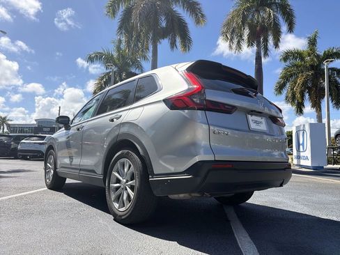 Certified 2025 Honda CR-V EX image 19