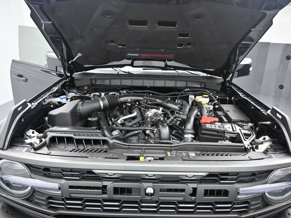 Used 2025 Ford Bronco Raptor AWD/4WD image 31