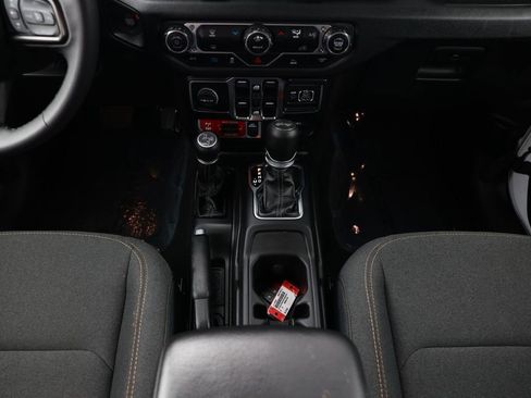 Used 2025 Jeep Wrangler Unlimited Sport S 4xe AWD/4WD image 30